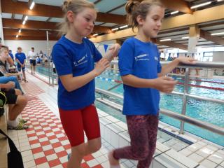 weihnachtsschwimmen greiz 2022 bild 26