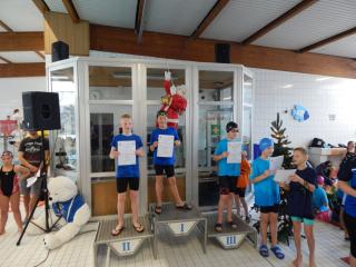 weihnachtsschwimmen greiz 2022 bild 65