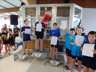weihnachtsschwimmen greiz 2022 bild 97