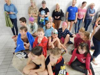 kinderweihnachtsschwimmen greiz 2022 bild 40