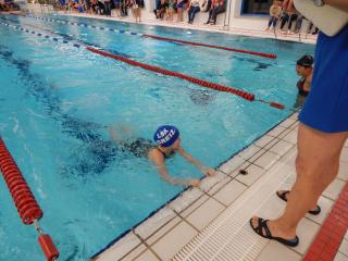 kinderweihnachtsschwimmen greiz 2022 bild 5