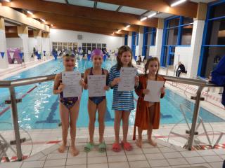 kinderweihnachtsschwimmen greiz 2022 bild 55