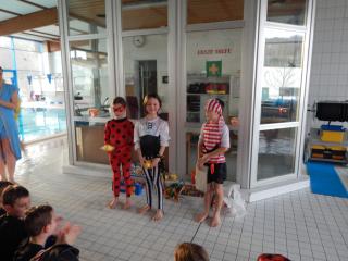 schwimmfasching greiz 2023 bild 17